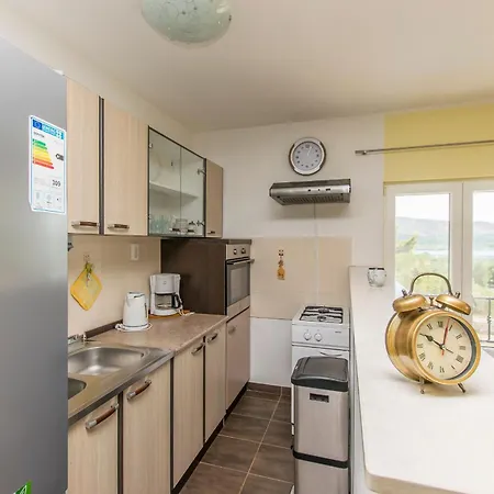 Maslina Apartment Brodarica (Sibenik-Knin)