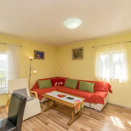 Maslina Apartment
