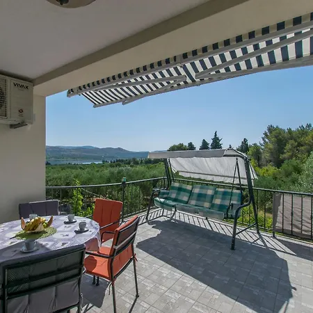 Apartment Maslina