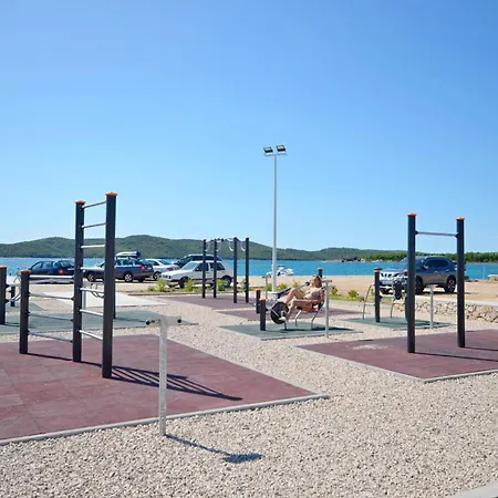 Maslina Apartment Brodarica (Sibenik-Knin)